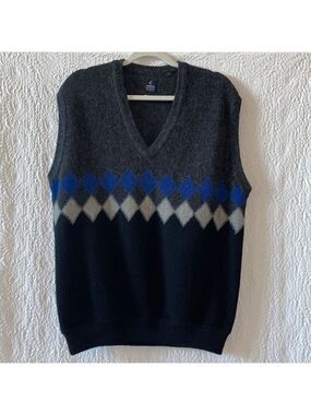 Callaway Golf Apparel By Nordstrom V-Neck Sleeveless Alpaca Sweater Vest